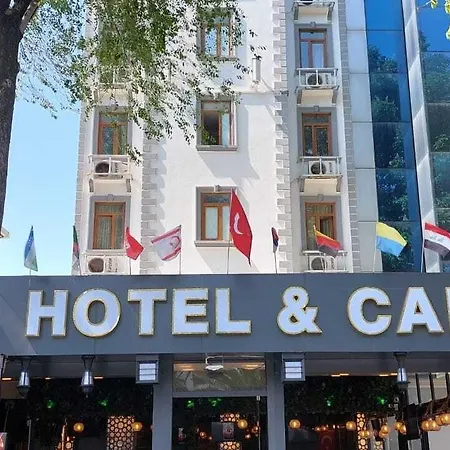 Hotel Paris Cafe Restaurant Istambul