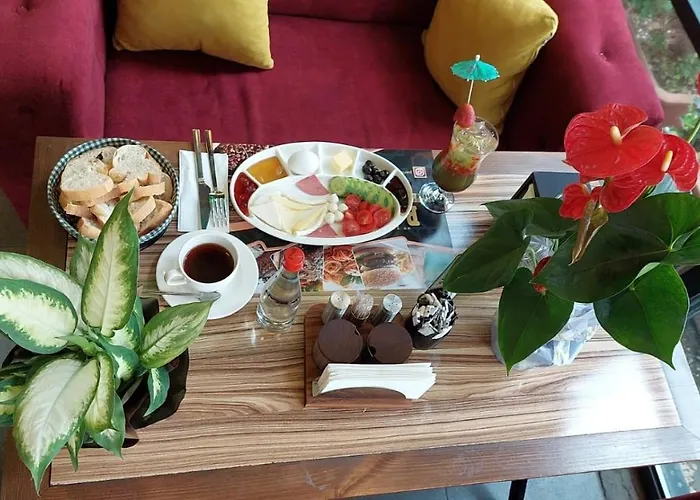 Paris Cafe Restaurant Hotell Istanbul