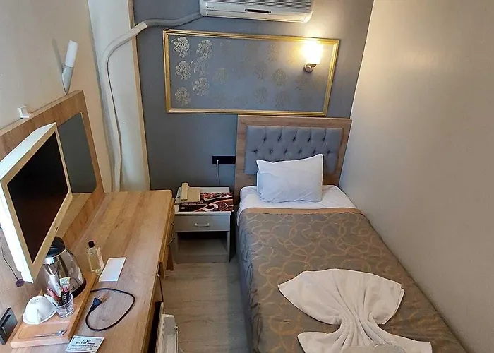 Paris Cafe Restaurant 이스탄불