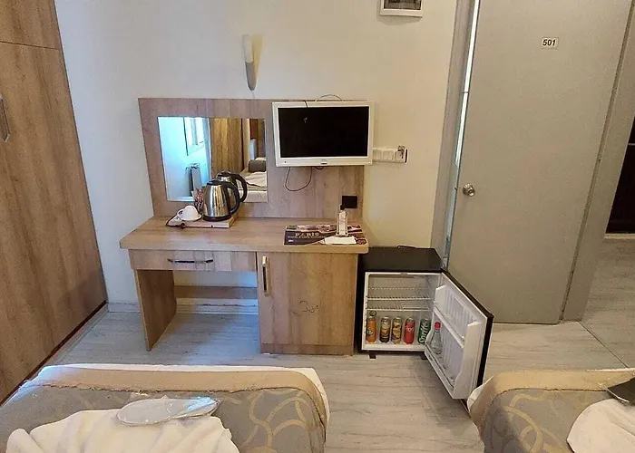 Paris Cafe Restaurant Hotel Istanbulská provincie